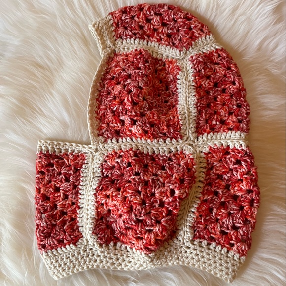 ⊹ Granny Square Balaclava  ⊹ - Picture 3 of 5